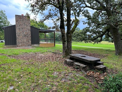 SW 1070 Ave, Higgins, OK 74531 - photo 7