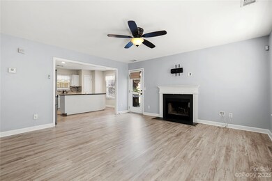 1612 Flagsworth Rd, Clover, SC 29710 - photo 7