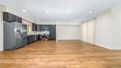 17154 Chatsworth St unit 2, Granada Hills, CA 91344 - photo 2