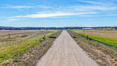 1008 Lambert Ct, Weatherford, TX 76088 - photo 3