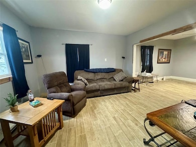 3307 50th St, Des Moines, IA 50310 - photo 6