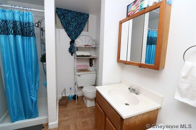 3343 Belaire Ave, Cheyenne, WY 82001 - photo 4