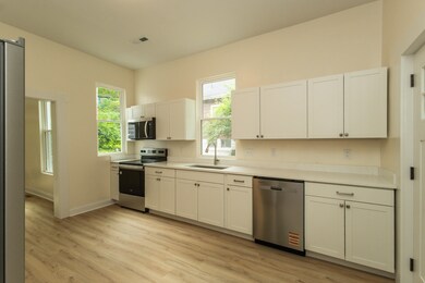 351 Altamont Rd 12