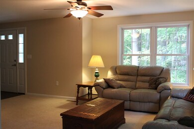 107a Gilcreast Rd, Londonderry, NH 03053 - photo 3