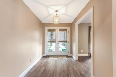 301 W Queensbury Dr, Slidell, LA 70461 - photo 2