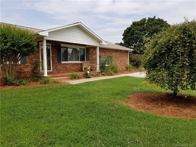 174 Longview Rd, Statesville, NC 28625 - photo 2