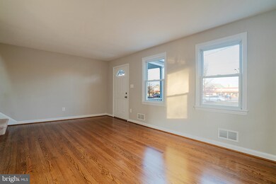 2313 Iverson St, Temple Hills, MD 20748 - photo 7
