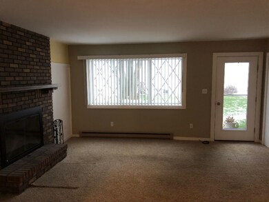 Living Rm with views of Portage Lake