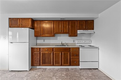 435 Walde St, Pittsburgh, PA 15210 - photo 7