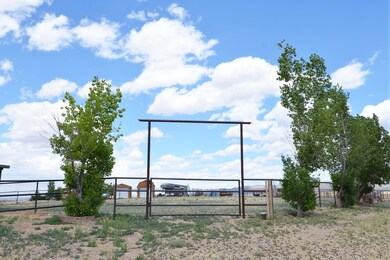 25950 N Vineyard Ln, Paulden, AZ 86334 - photo 2