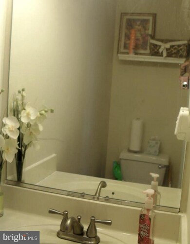 3423 Lindenwood Dr, Laurel, MD 20724 - photo 7