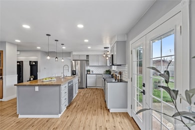 404 W Roanoke St, Centralia, WA 98531 - photo 7