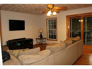 12 Candlewood Dr, Greenville, RI 02828 - photo 2