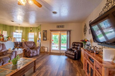 5900 Hogan Ave, Farmington, NM 87402 - photo 4