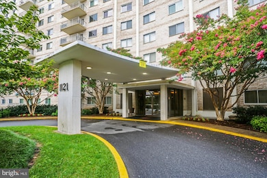 University Towers, Silver Spring, MD 20902 - photo 5