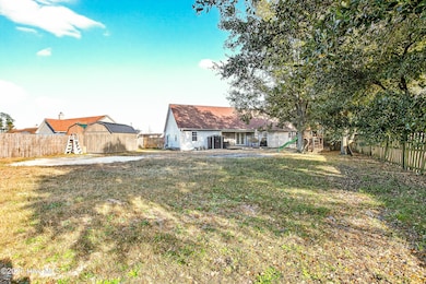 202 Quail Creek Ct, Hubert, NC 28539 - photo 5