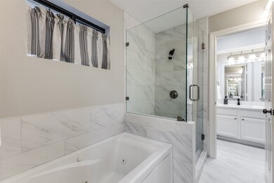 8209 Weatherly Dr, Rowlett, TX 75089 - photo 4