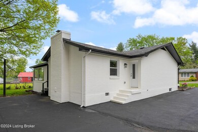 3346 Van Winkle Dr-5