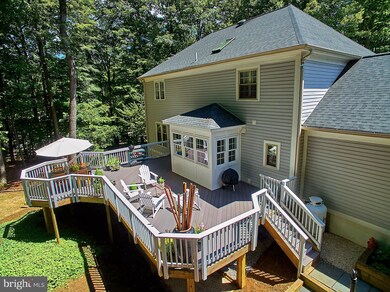 1279 Auburn Grove Ln, Reston, VA 20194 - photo 3