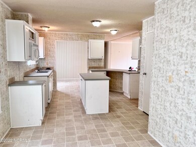 8C66B2D2-B082-4057-83BC-7B7D130B7D01