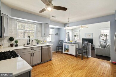 411 S Poplar Ave, Galloway, NJ 08205 - photo 2