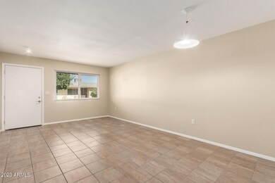 10943 W Santa fe Dr, Sun City, AZ 85351 - photo 7