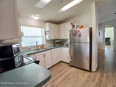 4619 Goldfinch Ln, Merritt Island, FL 32953 - photo 4