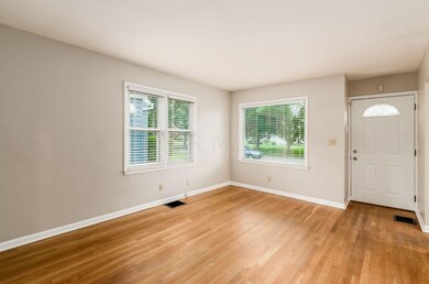 006_a12_K 544 E Jeffery Pl013