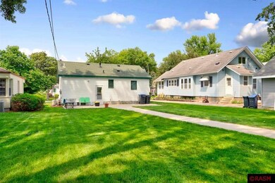 211 W 8th St unit Eight, Mankato, MN 56001 - photo 6