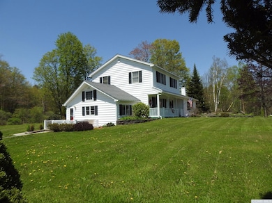 36 Pleasant View Dr, Tannersville, NY 12485 - photo 3