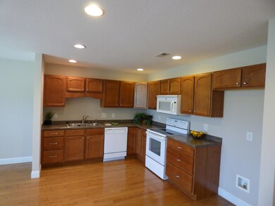 322 Angus Crossing, Corryton, TN 37721 - photo 3