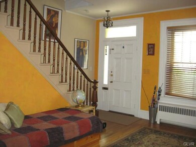 814 Knox Ave, Easton, PA 18042 - photo 3
