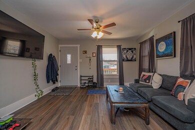 1059 Bond St, Moberly, MO 65270 - photo 3