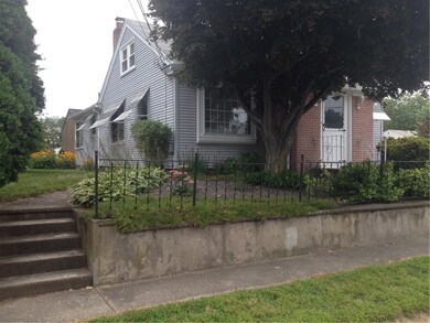38 Beacon St, Cranston, RI 02910 - photo 2