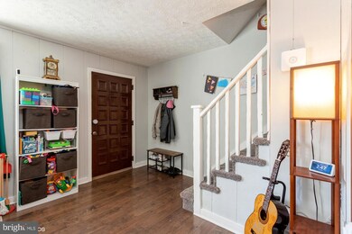 540 Burlington Ct, Edgewood, MD 21040 - photo 4