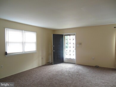 6602 Fairdel Ave, Baltimore, MD 21206 - photo 5
