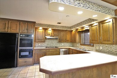 812 Aquila Dr, Bastrop, LA 71220 - photo 5