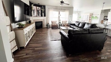 8393 E Sunray Dr, Nampa, ID 83687 - photo 5