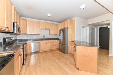 The Wisconsin Tower unit 1702, Milwaukee, WI 53203 - photo 5