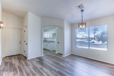 8583 N Cantora Way, Tucson, AZ 85743 - photo 3