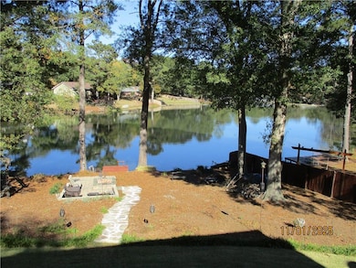 4405 Bending River Trail SW, Lilburn, GA 30047 - photo 5