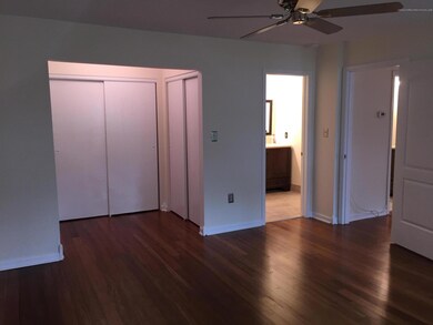 156 Arrowwood Ct unit 110, Red Bank, NJ 07701 - photo 6