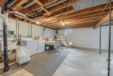 2069 Richard St, Aurora, IL 60506 - photo 3