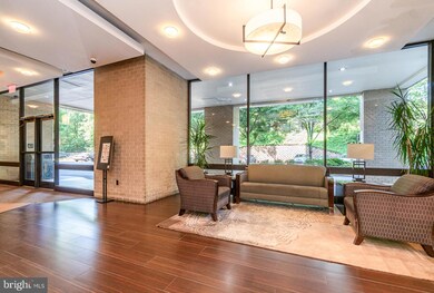 307 Yoakum Pkwy unit 716, Alexandria, VA 22304 - photo 2