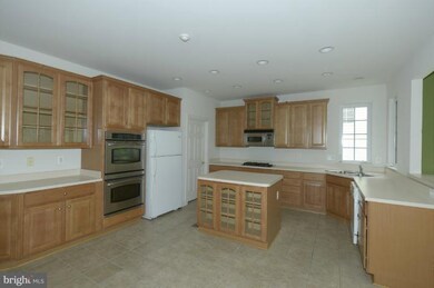 29 Jennifer Lynne Dr, Knoxville, MD 21758 - photo 5