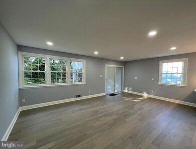 239 Glyndon Dr, Reisterstown, MD 21136 - photo 5