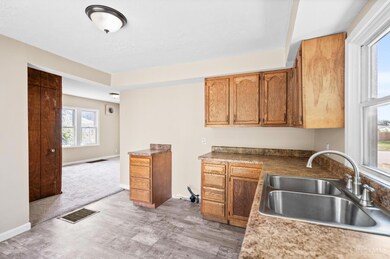 605 Spring Ave, Franklin, OH 45005 - photo 7