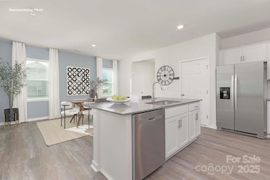 12133 Lady Bell Dr, Charlotte, NC 28278 - photo 7