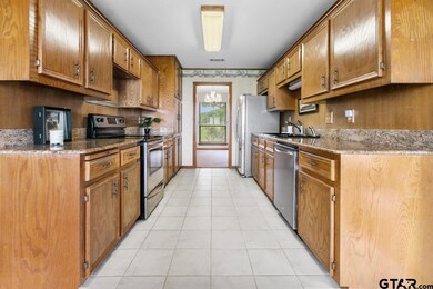 220 Collins St, Corsicana, TX 75109 - photo 7