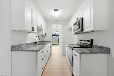 1115 Netherland Ct, Virginia Beach, VA 23453 - photo 7